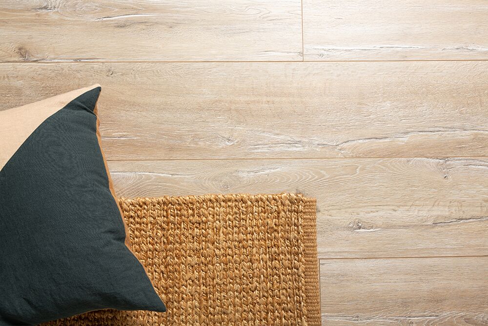Authentic XXL Laminated Wooden Flooring