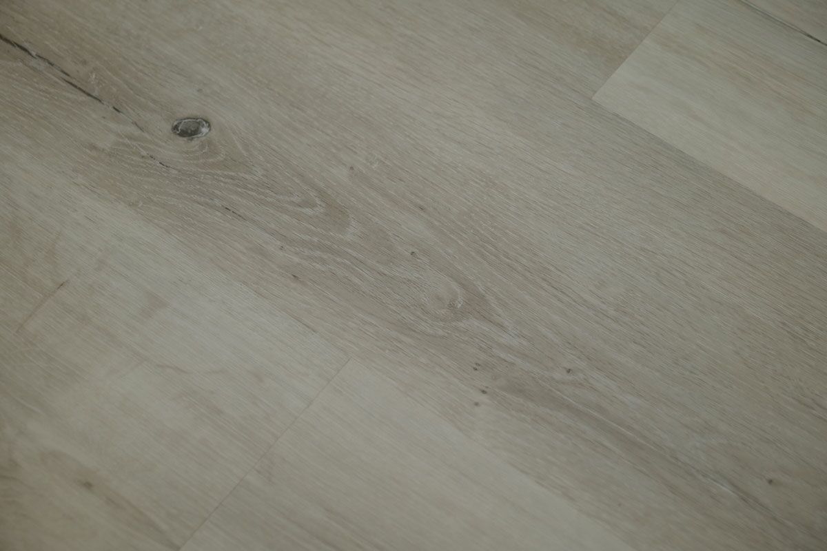 White Wash Oak Hybrid Flooring in Auckland NZ White Wash Oak Hybrid Flooring